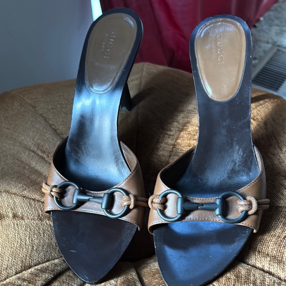Gucci Tan Leather Women's Heels with Horsebit Detail